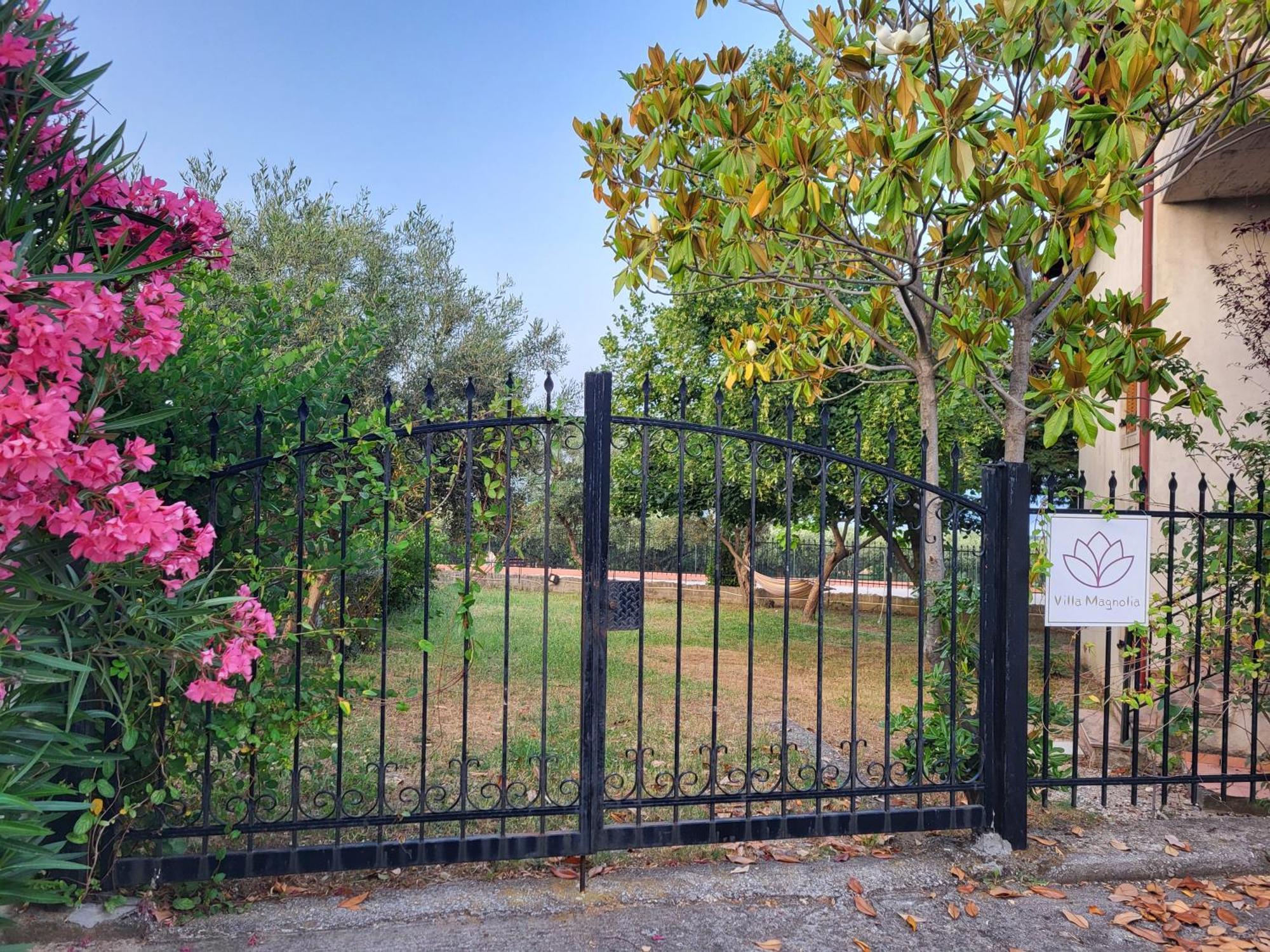 Magnolia Ferienhaus *